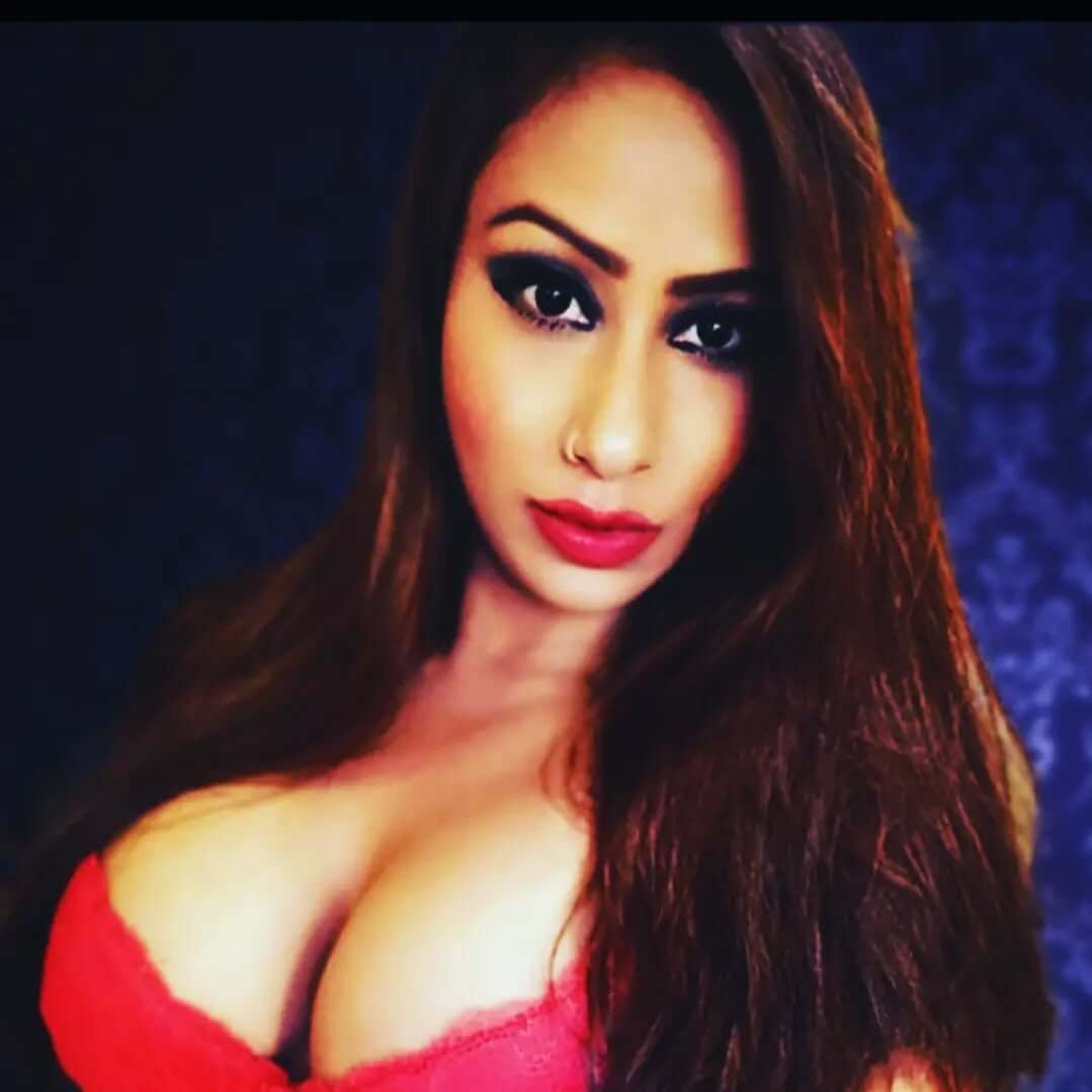 Kamalika Chanda Hot