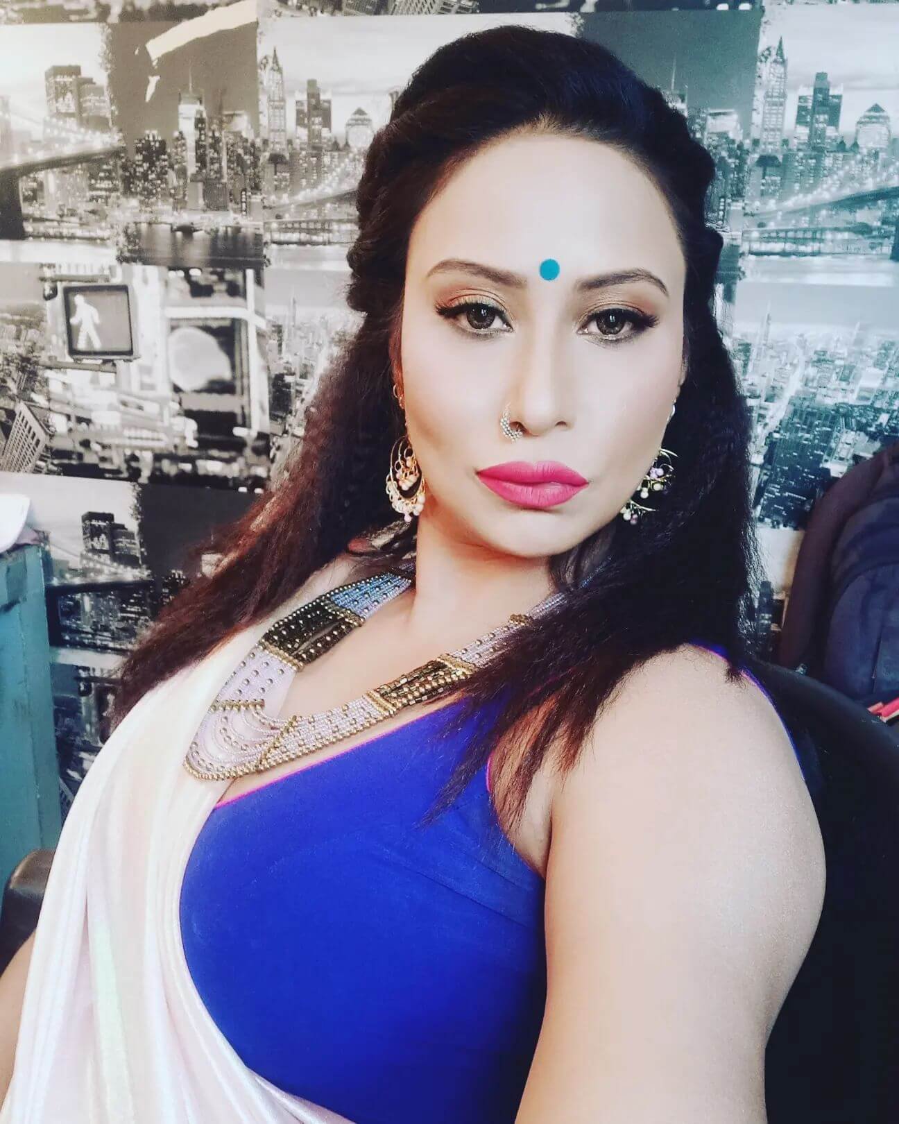 Kamalika Chanda Hot Saree Pic