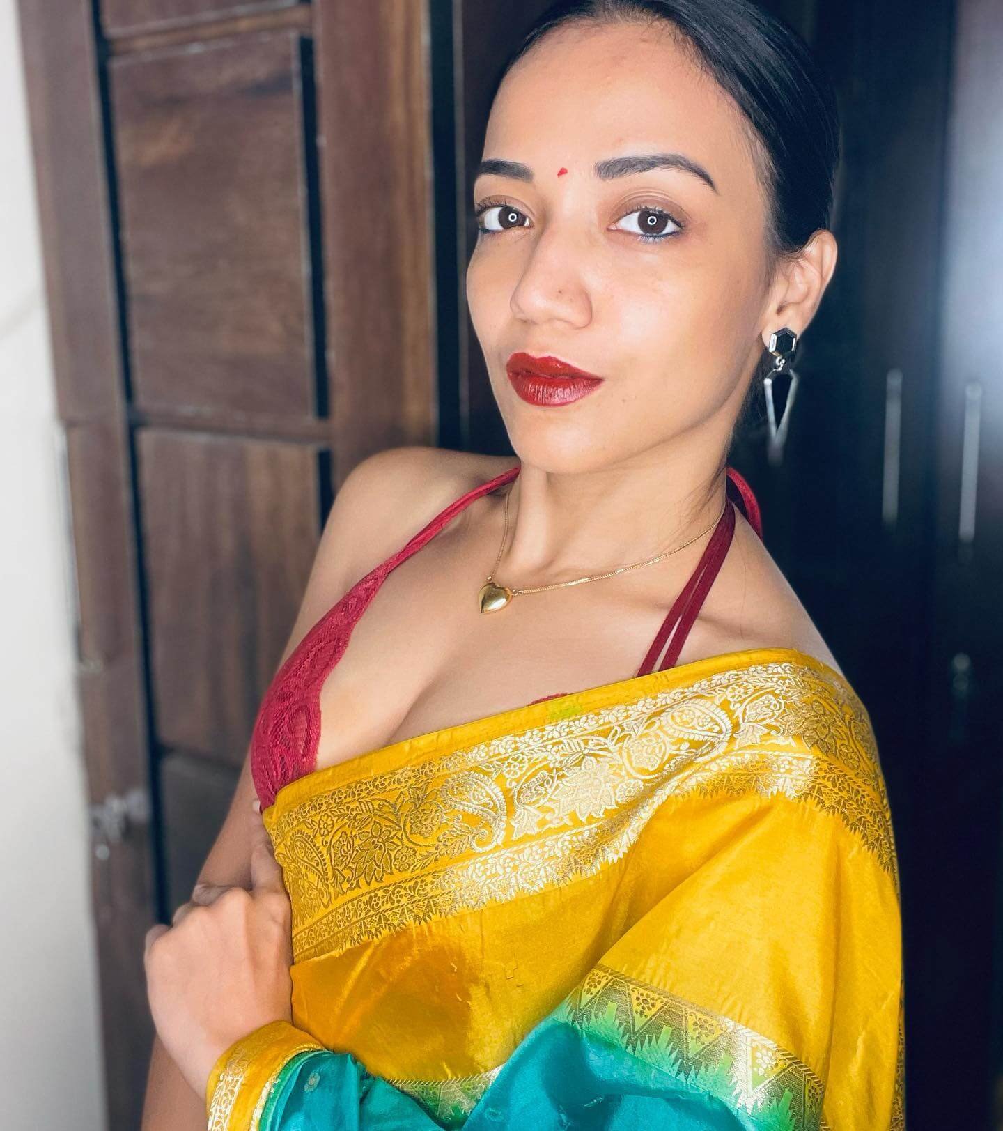 mishti basu hot